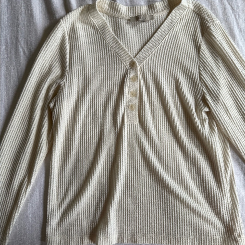 LOFT Cream Ribbed V-Neck Top